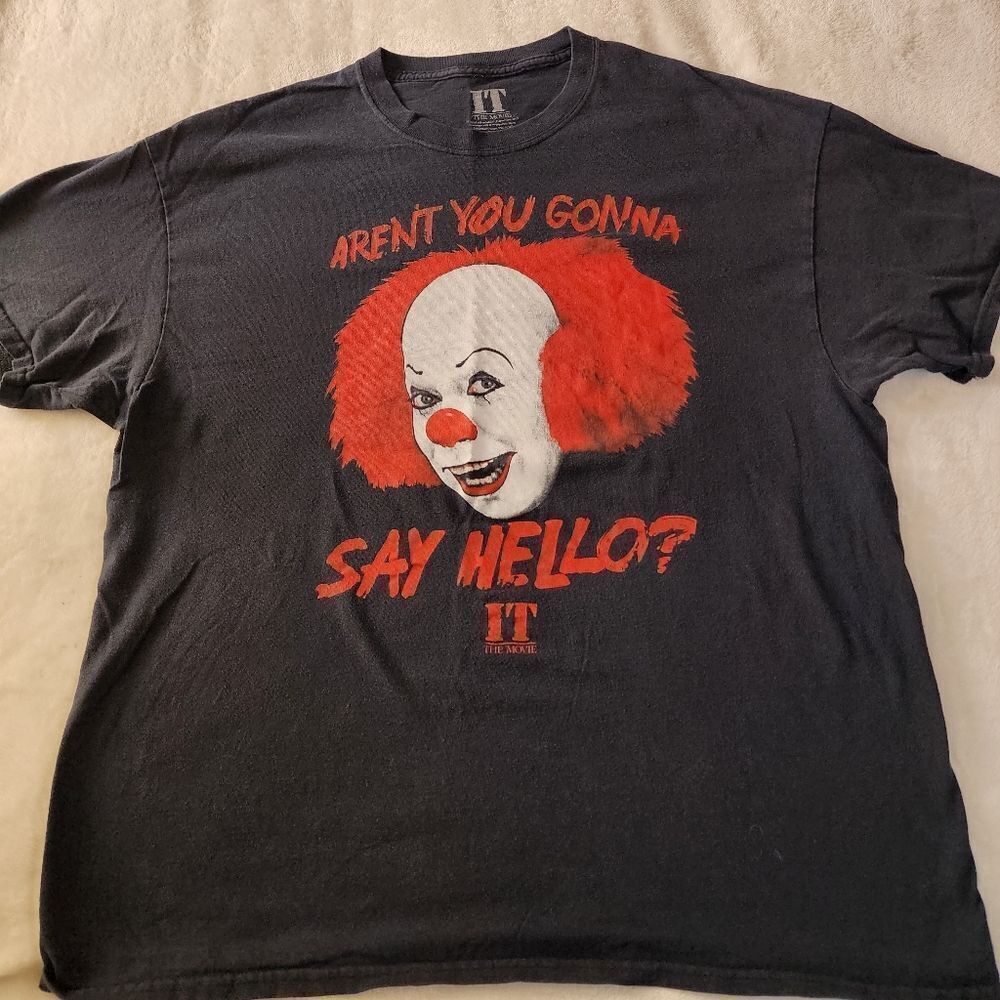 IT The Movie Pennywise Black Tshirt Graphics XL Aren't You Going To Say Hello